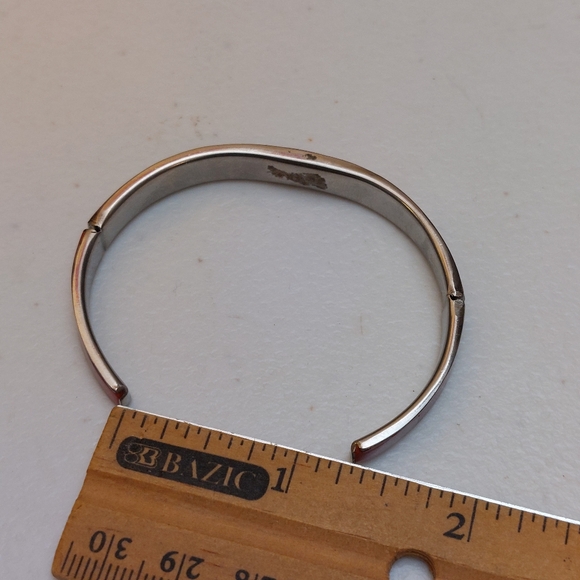 Pink Purple Tones Iridescent MOP Shell Inlay Silver Tone Cuff Bracelet - Picture 4 of 5